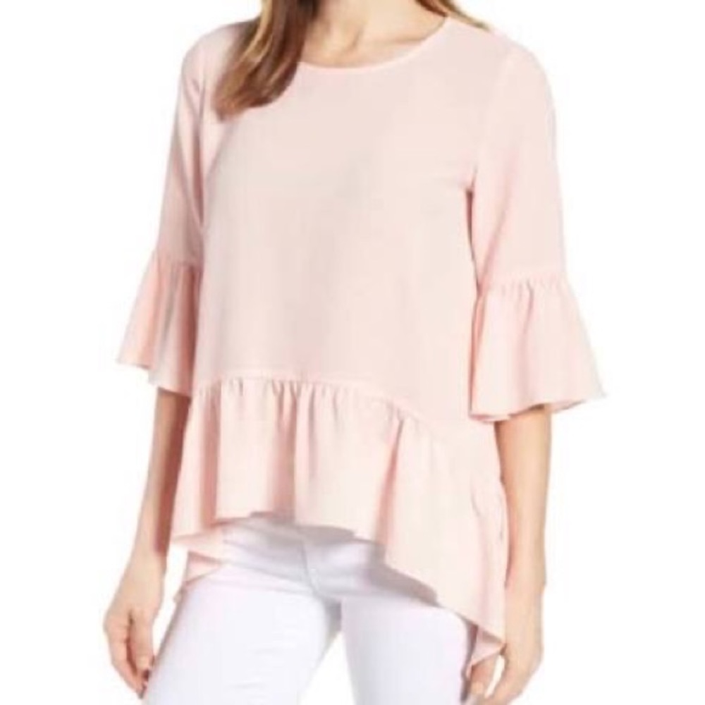 Gibson Ruffled Handkerchief Hem Top (Blush)